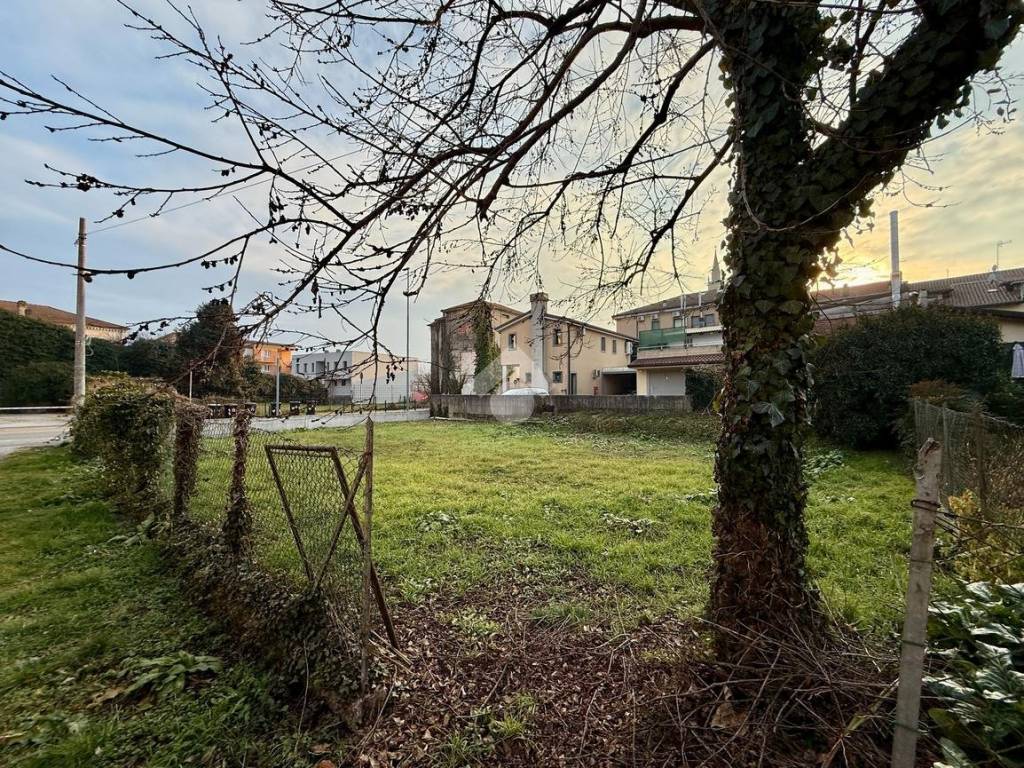 Rustico / casale a Azzano decimo in Via Roma, 5 - Foto 4