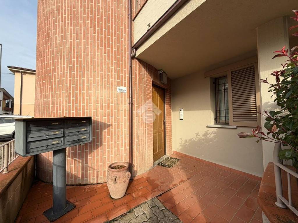 Appartamento a Quarrata in Via Della Robbia, 15 - Foto 2