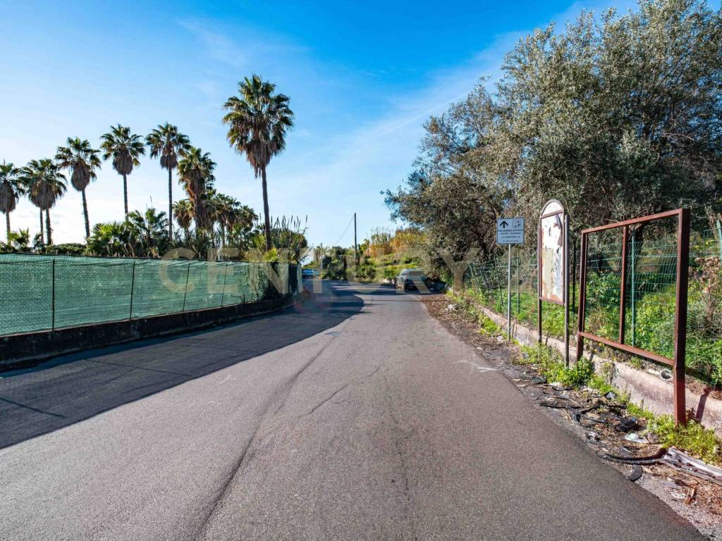 Terreno a Aci castello in Via Vampolieri - Foto 4