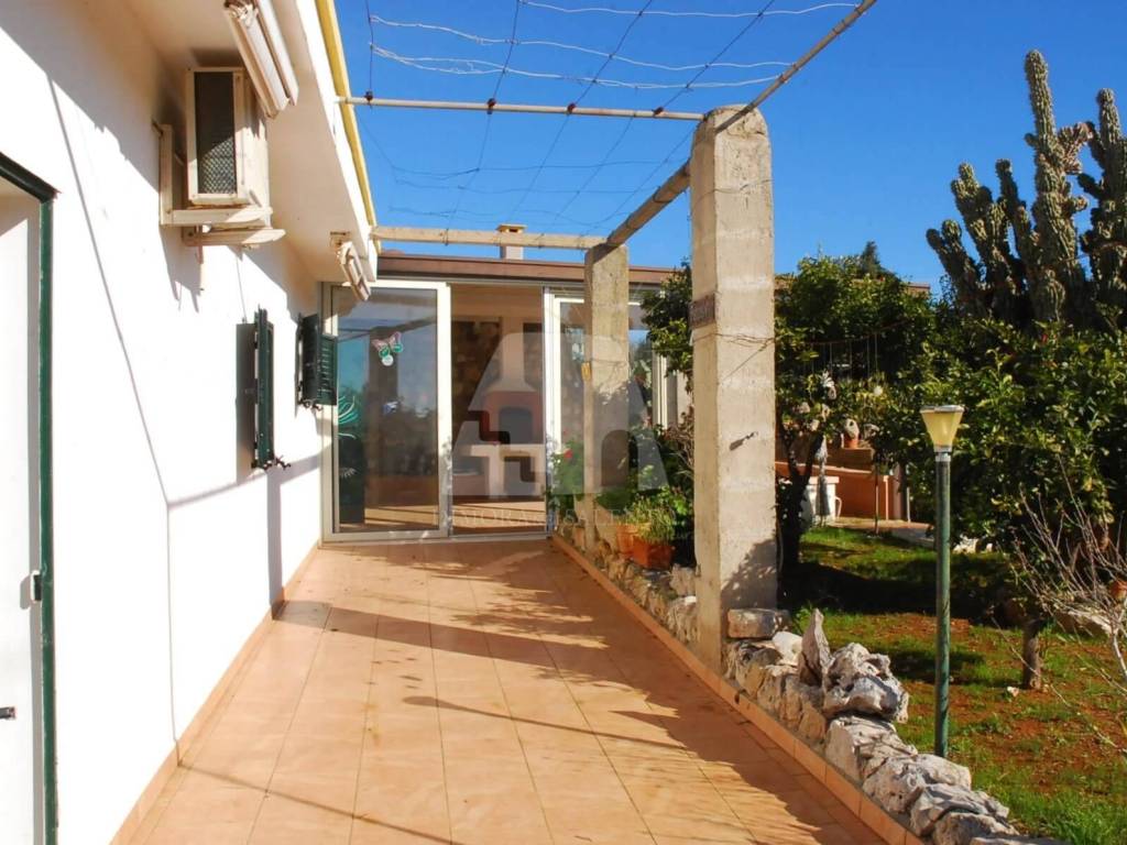 Casa indipendente a Salve in Strada Comunale Primo Pali - Foto 4