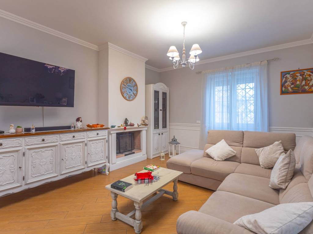 Appartamento a Fiumicino in Via Tempio della Fortuna - Foto 3