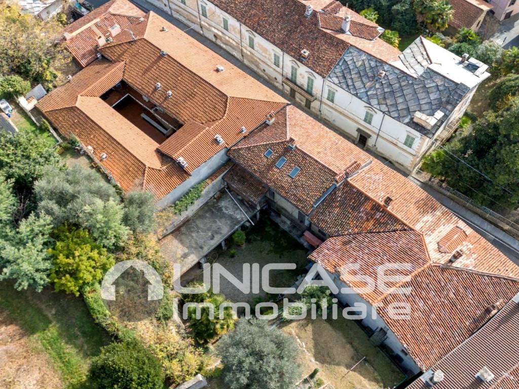 Villa a Bricherasio in Via Vittorio Emanuele II, 32 - Foto 3