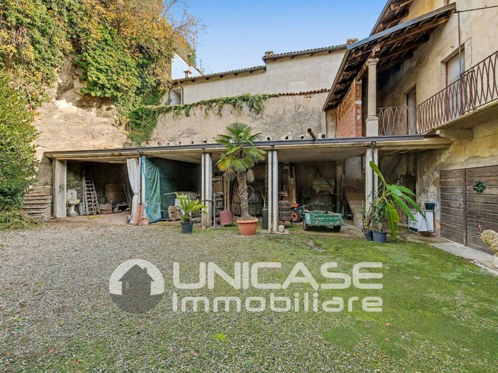 Villa a Bricherasio in Via Vittorio Emanuele II, 32 - Foto 5