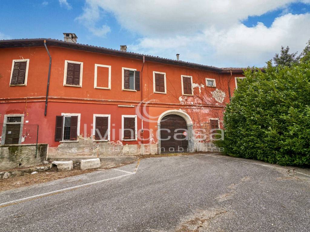 Rustico / casale a Sirtori in Via Teresa Prevosti - Foto 2