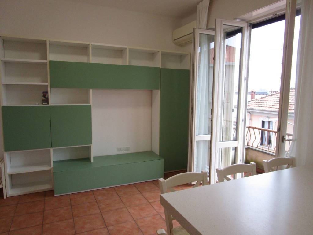 Appartamento a Vigevano in Via Giacomo Matteotti, 26 - Foto 4