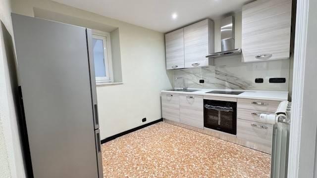Appartamento a Genova in Viale delle Palme - Foto 3