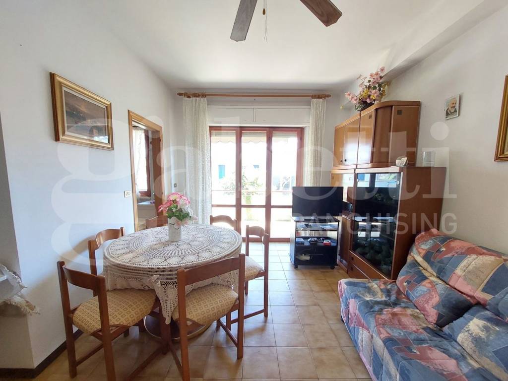 Appartamento a Alba adriatica in Via Olimpica, 20 - Foto 2