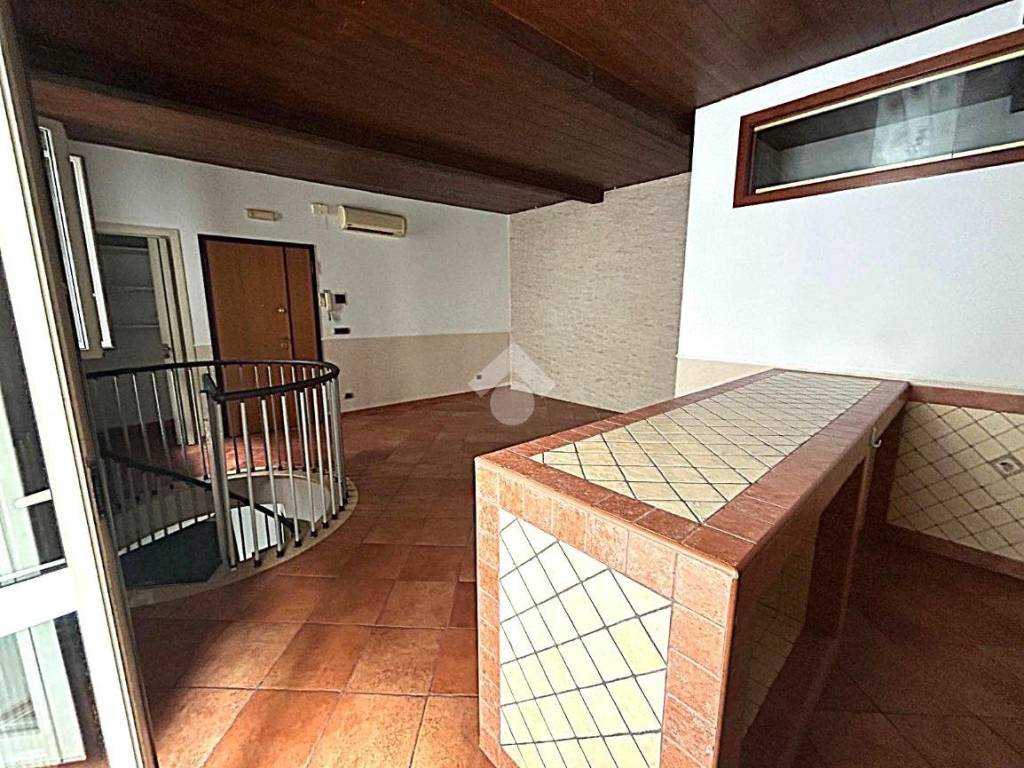 Palazzo / stabile a Barletta in ZONA BARBERINI - Foto 3