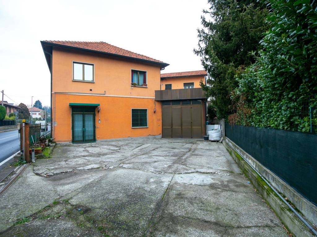 Palazzo / stabile a Lomazzo in Via Ceresio, 6 - Foto 3