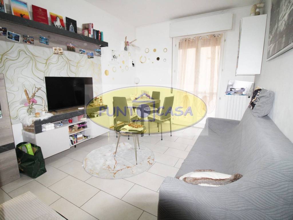 Appartamento a Lodi vecchio in Via Michelangelo Buonarroti - Foto 2