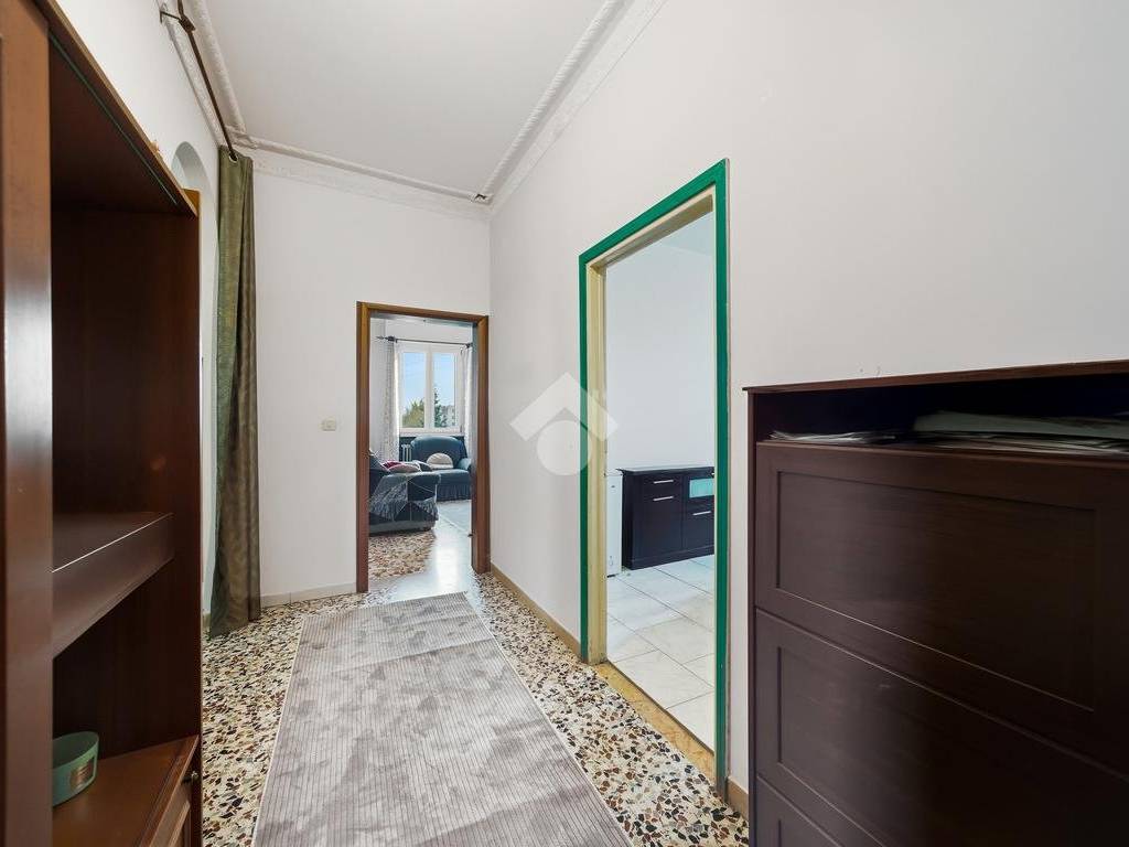 Appartamento a Reggio emilia in Via Giovanni Battista Lulli - Foto 5