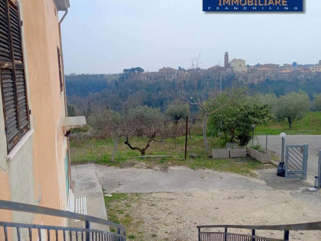 Villa a Crecchio in Via Villa Tucci, 47 - Foto 3