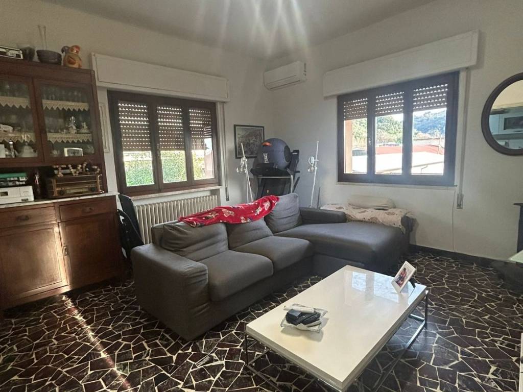 Appartamento a Pietrasanta in Via Vincenzo Santini - Foto 3