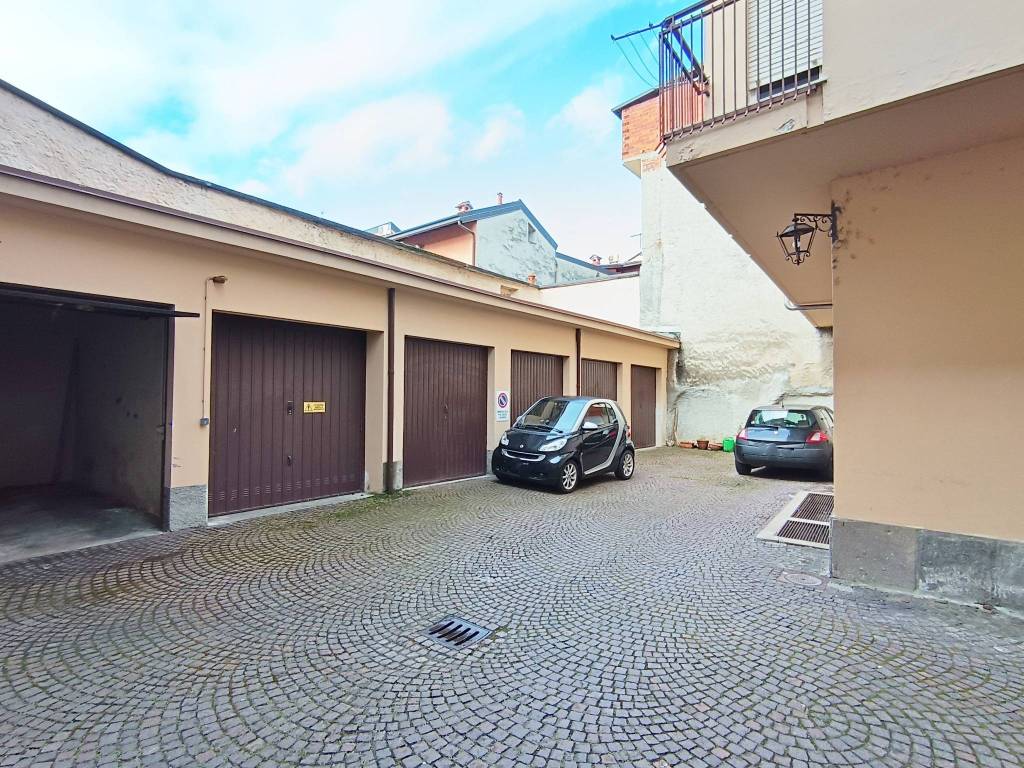 Palazzo / stabile a Borgomanero - Foto 4