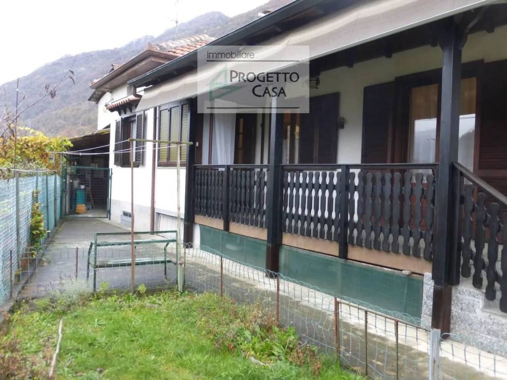 Villa a Omegna in Via Borca, 18 - Foto 2