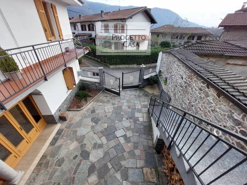 Villa a Omegna in Via Mozzalina, 9 - Foto 3