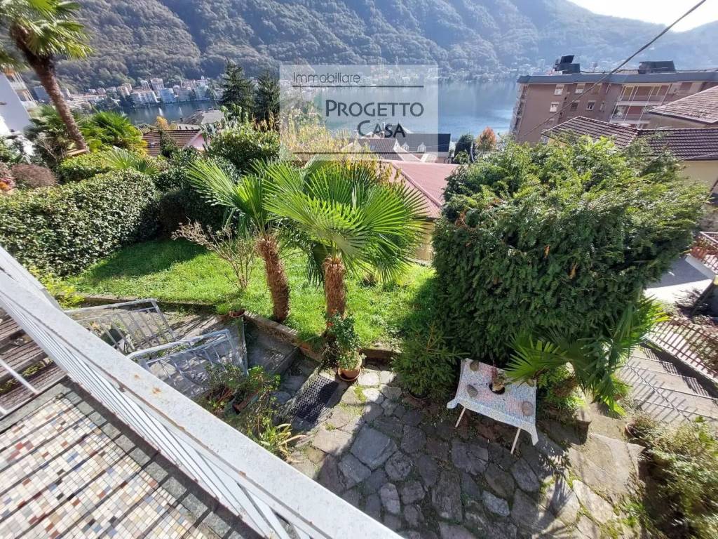 Villa a Omegna in Via L. Comoli, 112 - Foto 2