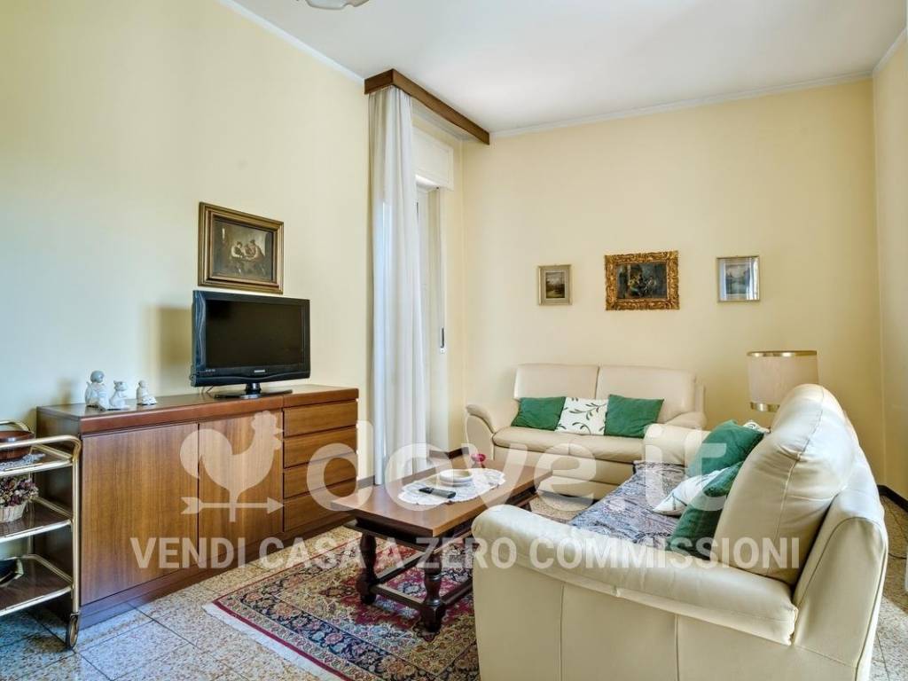 Appartamento a Como in Via Ariberto da Intimiano, 7 - Foto 3