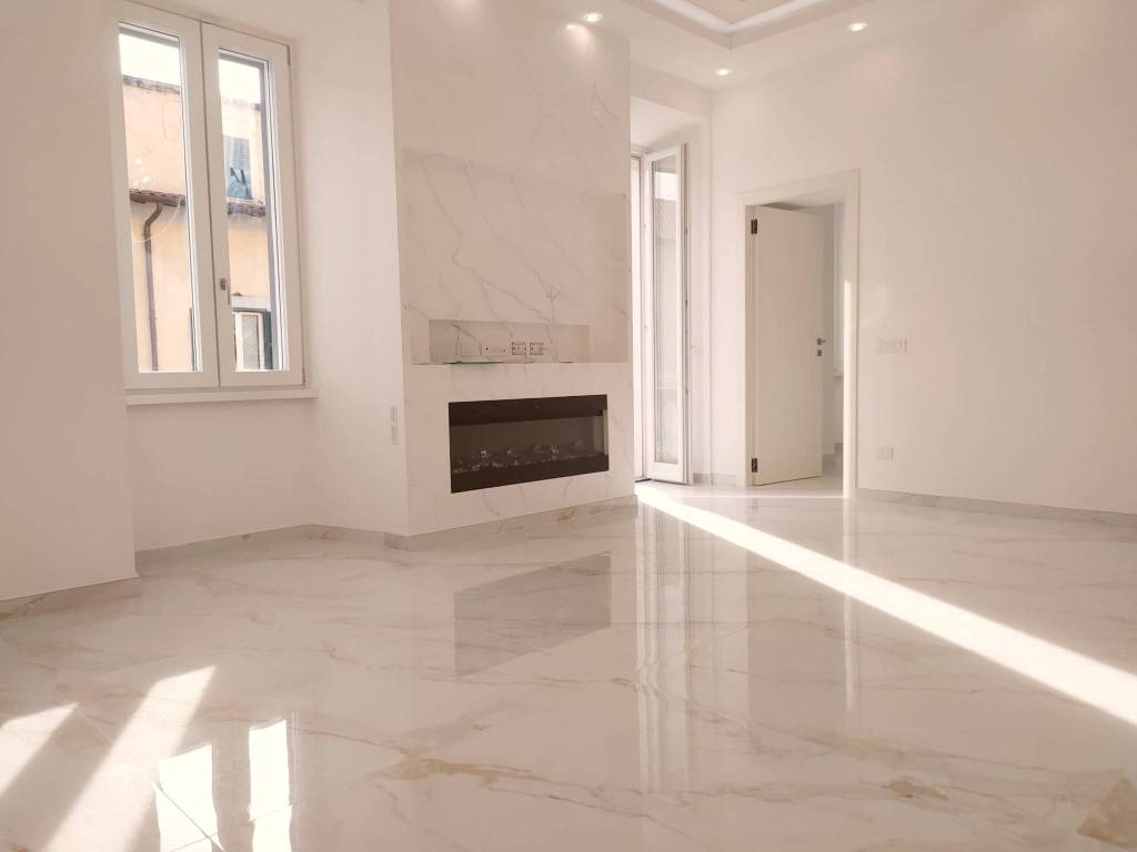 Appartamento a Grottaferrata in Corso del Popolo, 61 - Foto 2