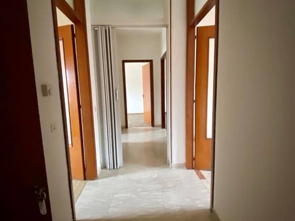 Appartamento a Rovigo in Viale Tre Martiri, 34 - Foto 2
