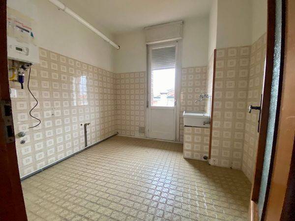 Appartamento a Rovigo in Viale Tre Martiri, 34 - Foto 3