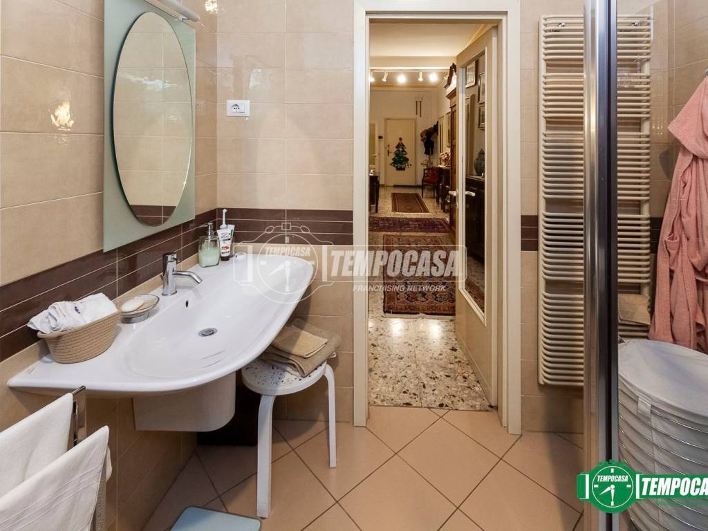 Appartamento a Bergamo in Via Gianbattista Moroni - Foto 4