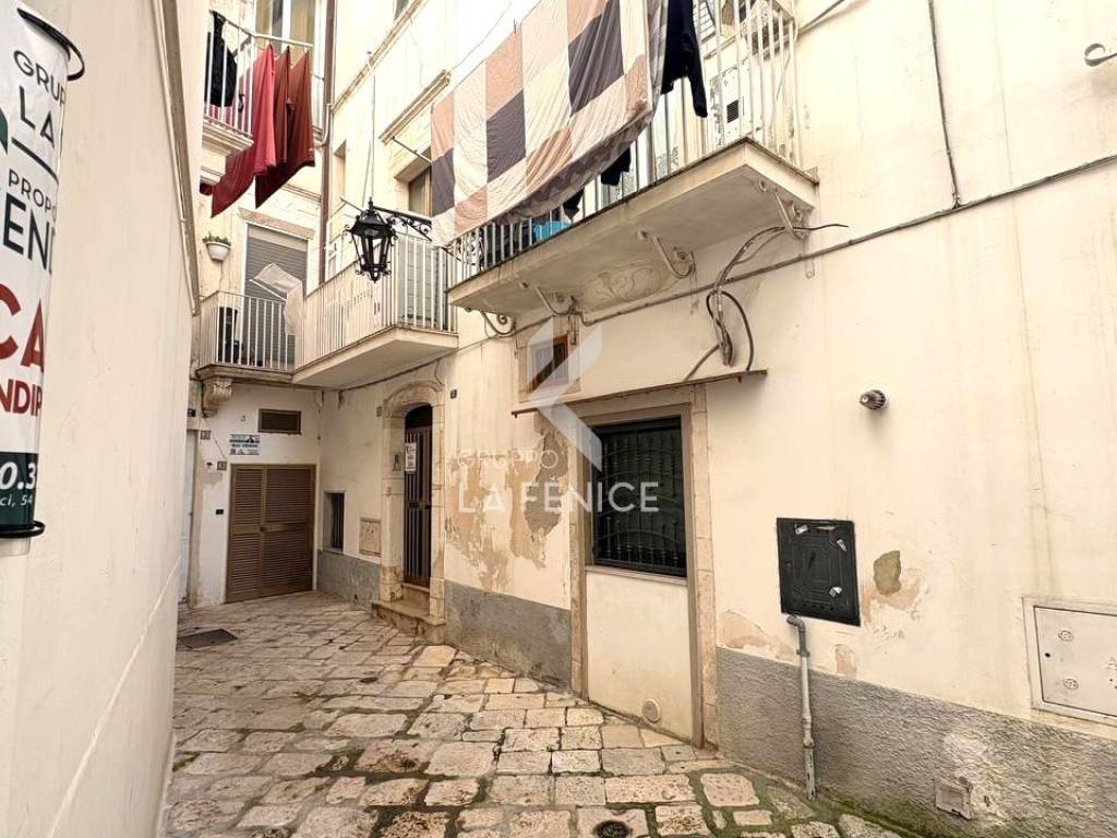 Casa indipendente a Martina franca in via scatigna 4 - Foto 3