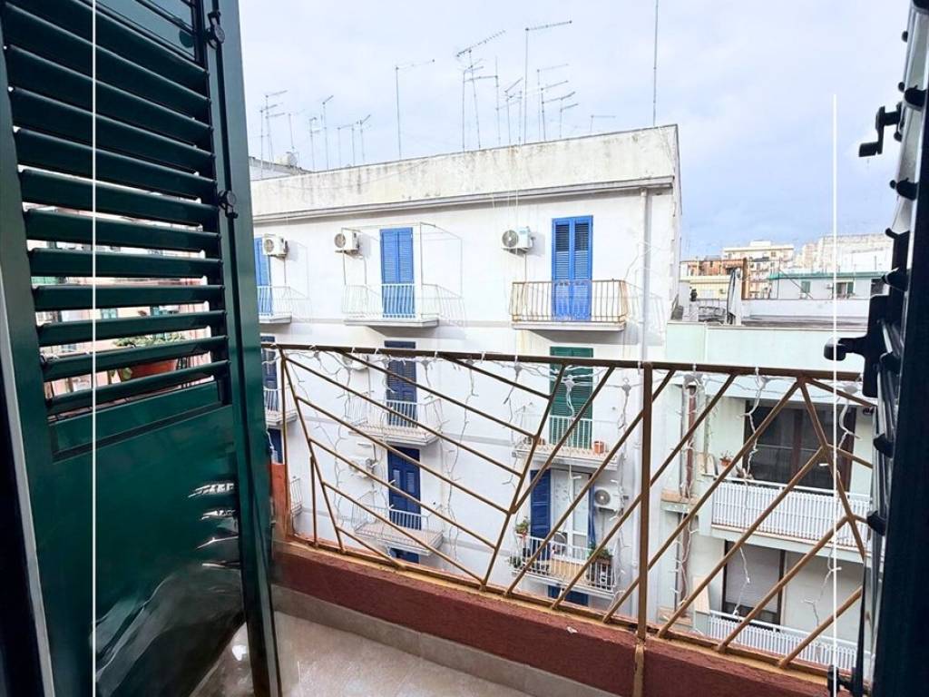 Appartamento a Taranto in Via Padre Bonaventura Morone, 31 - Foto 5