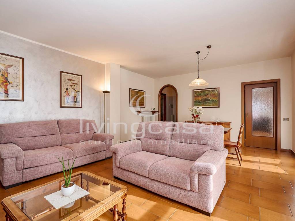 Villa a Suello in Via Alessandro Manzoni - Foto 4