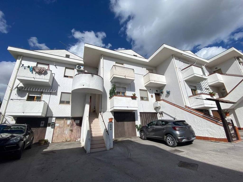 Appartamento a San paolo di civitate in Via Italo Svevo - Foto 2