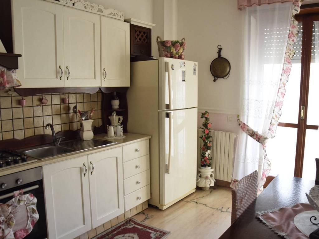 Appartamento a Formia in Via degli Orti - Foto 3