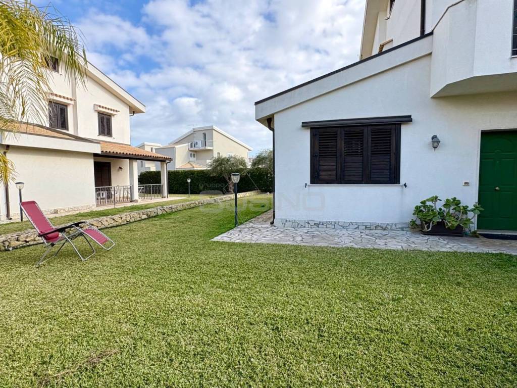 Villa a Siracusa in Via Dello Sparviero, 2 - Foto 5