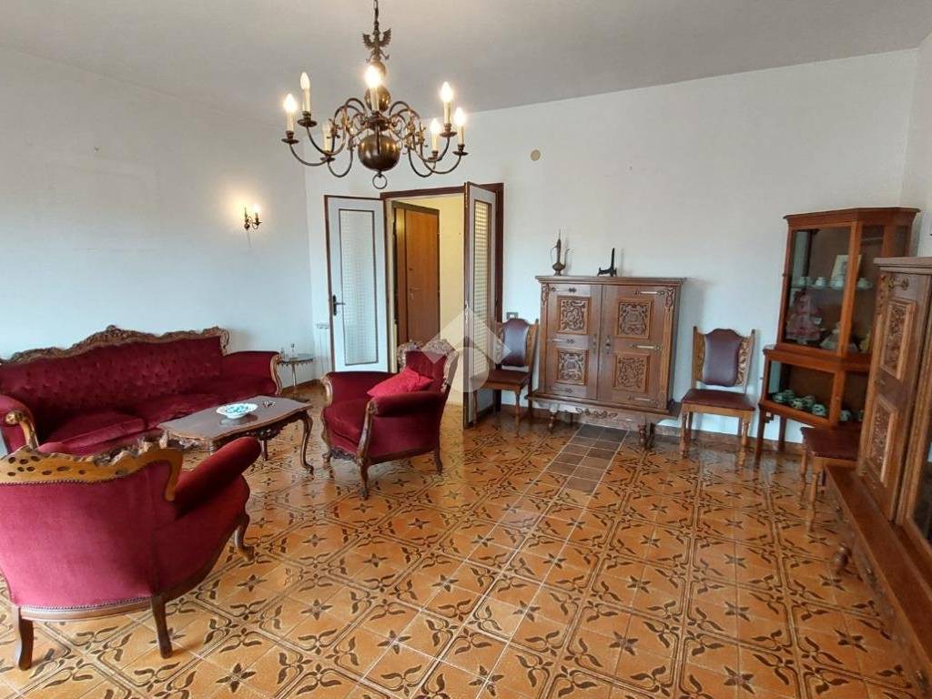 Appartamento a Latina in P.za Aldo Moro, 29 - Foto 2