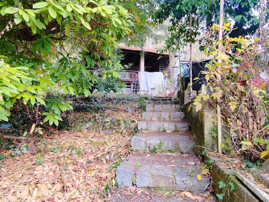 Rustico / casale a Valdilana in Frazione Campore - Foto 3