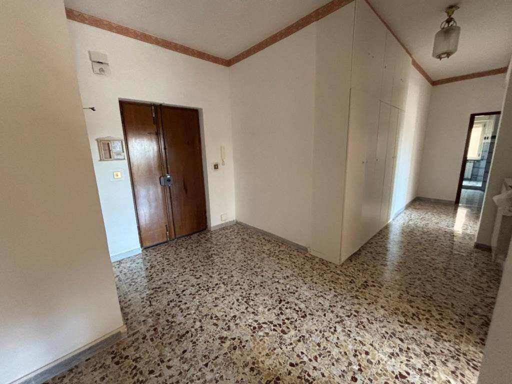 Appartamento a Lamezia terme in Via Enrico Toti - Foto 2