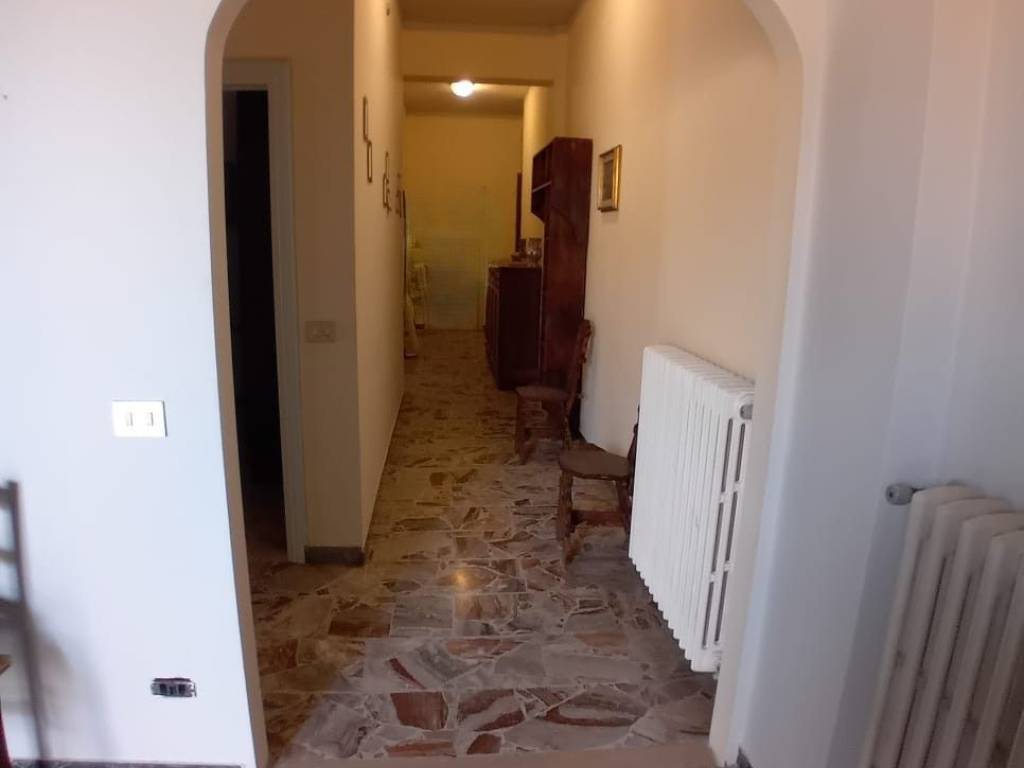 Appartamento a Greve in chianti in Piazza Emilio Landi - Foto 4