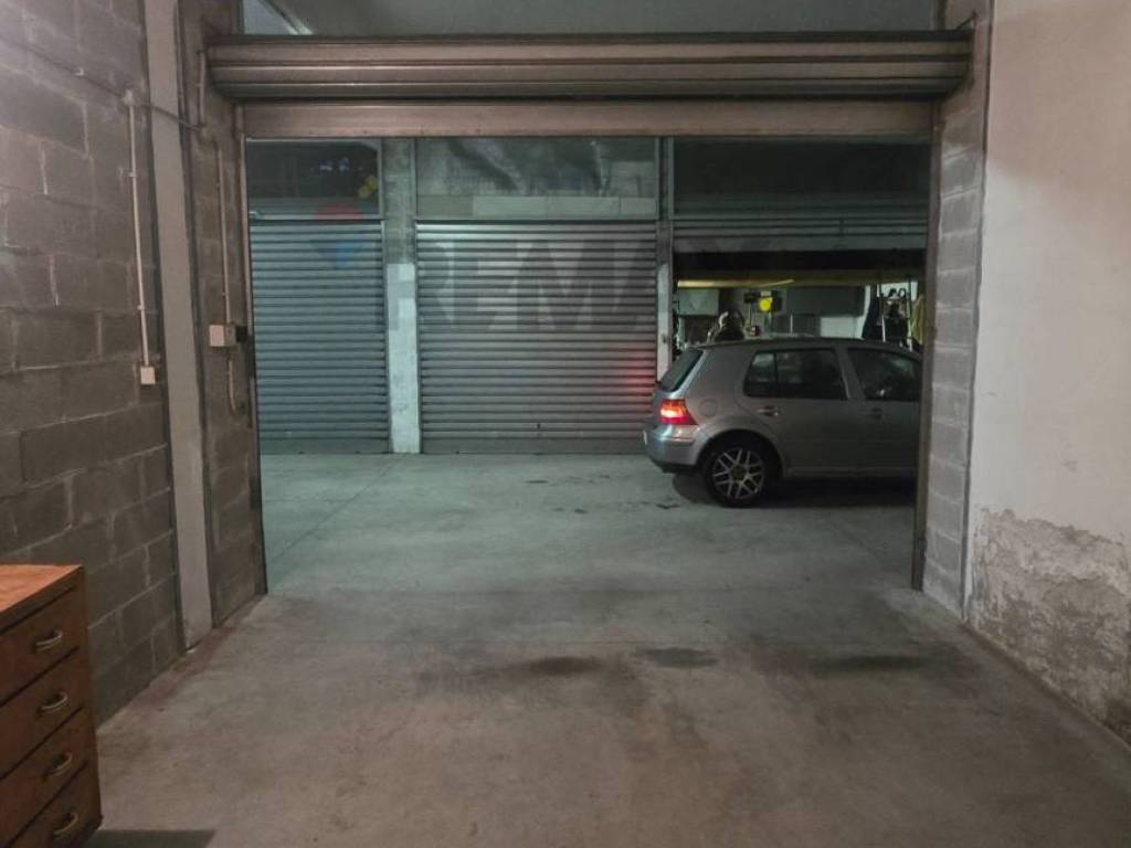 Box / garage a Genova in Piazza Palmetta - Foto 3