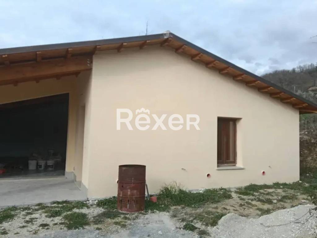 Casa indipendente a Matelica in Vocabolo Caprioli - Foto 5