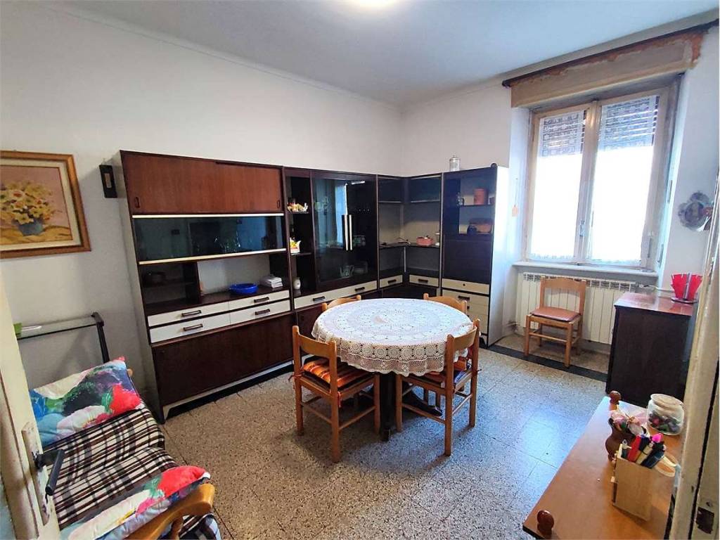 Appartamento a Pont-saint-martin in via resisistenza - Foto 5