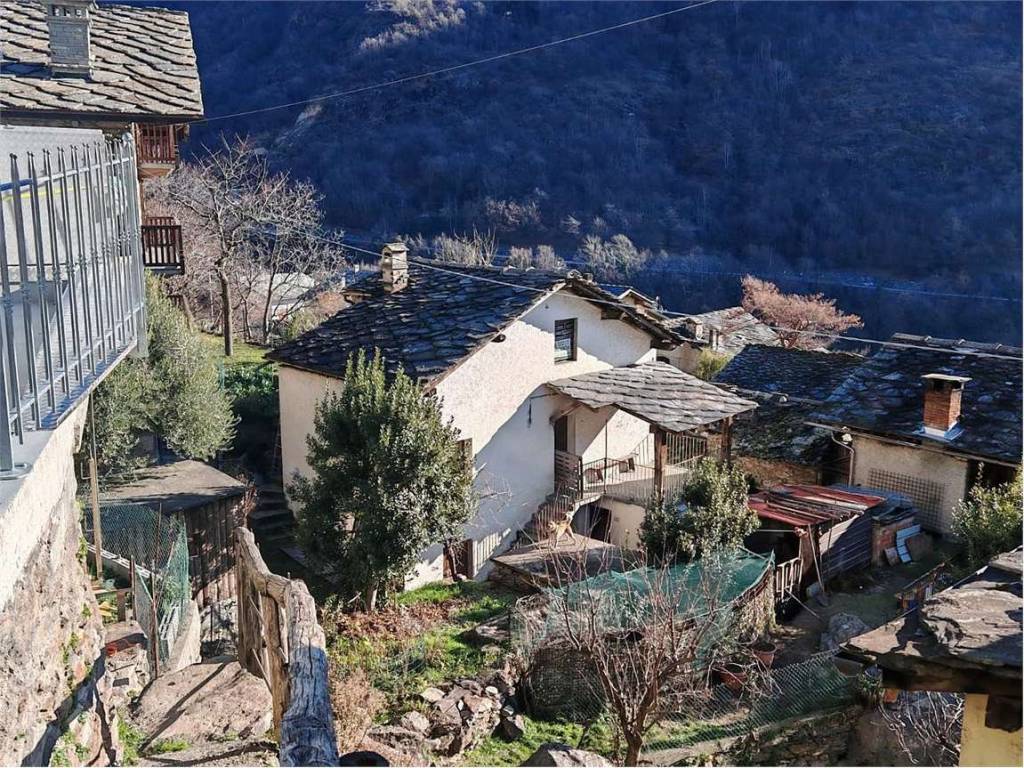 Casa indipendente a Perloz in Località Fontana - Foto 3