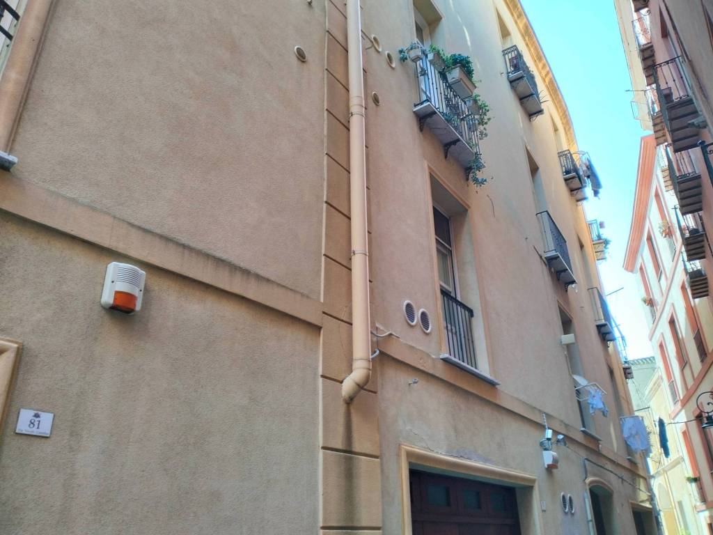 Appartamento a Cagliari in Via Nicolò Canelles, 77 - Foto 4