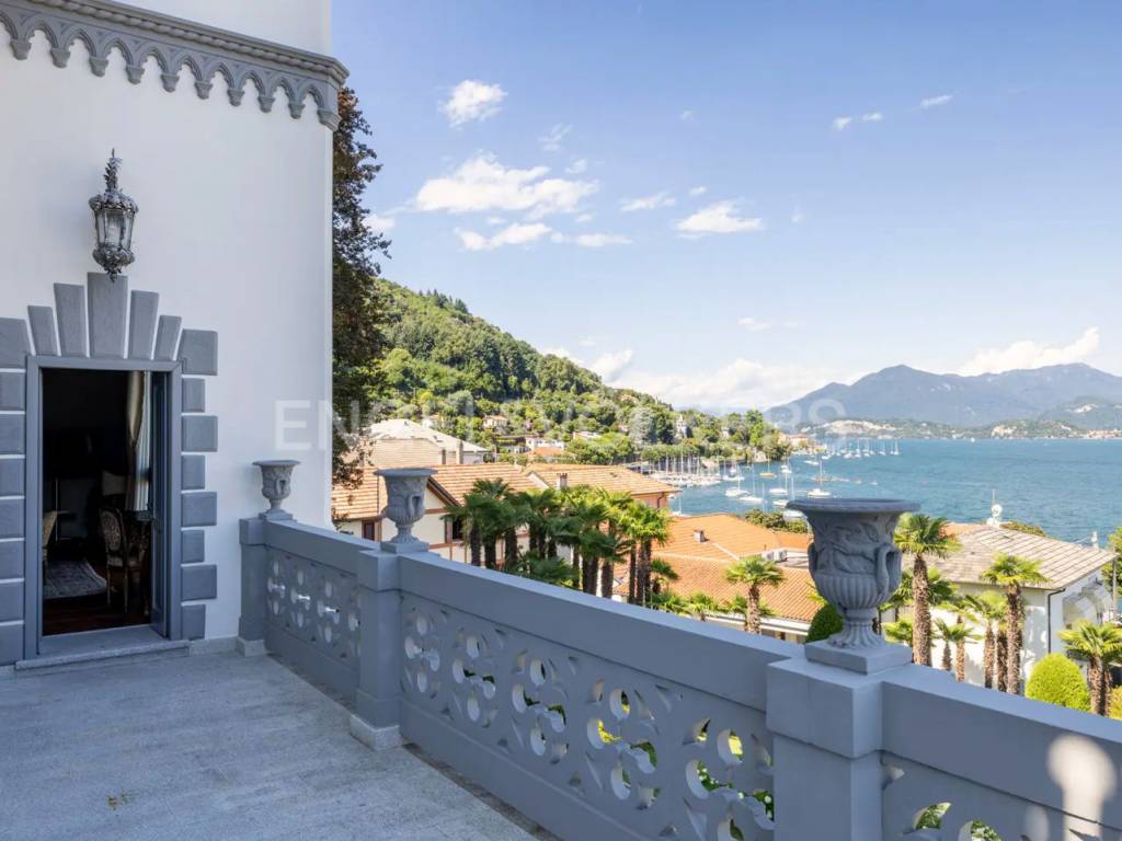 Villa a Lesa in Via Carcano, 13 - Foto 2