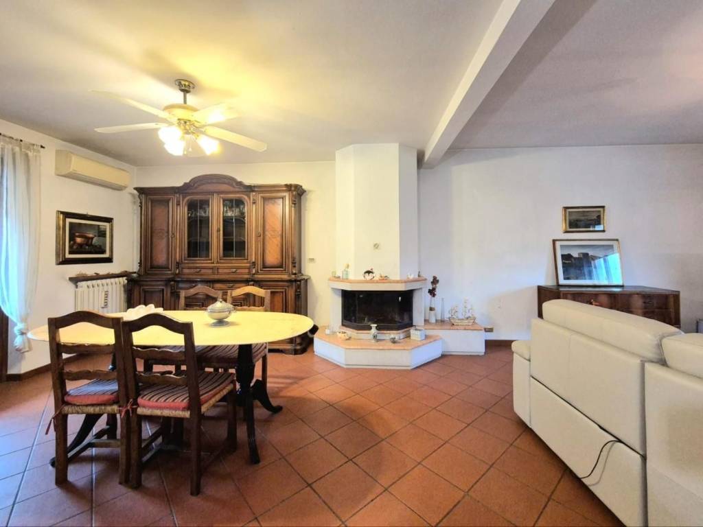 Casa indipendente a Lucca in traversa i, - Foto 3