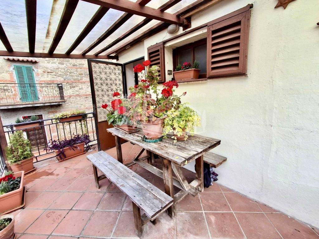 Casa indipendente a Pratovecchio e stia in loc. PAPIANO - Foto 3