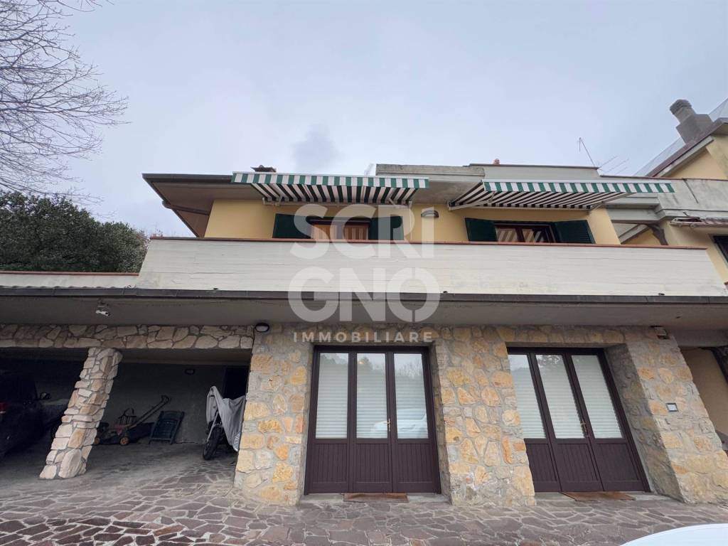 Villa a Serravalle pistoiese in Via Leonardo da Vinci - Foto 4