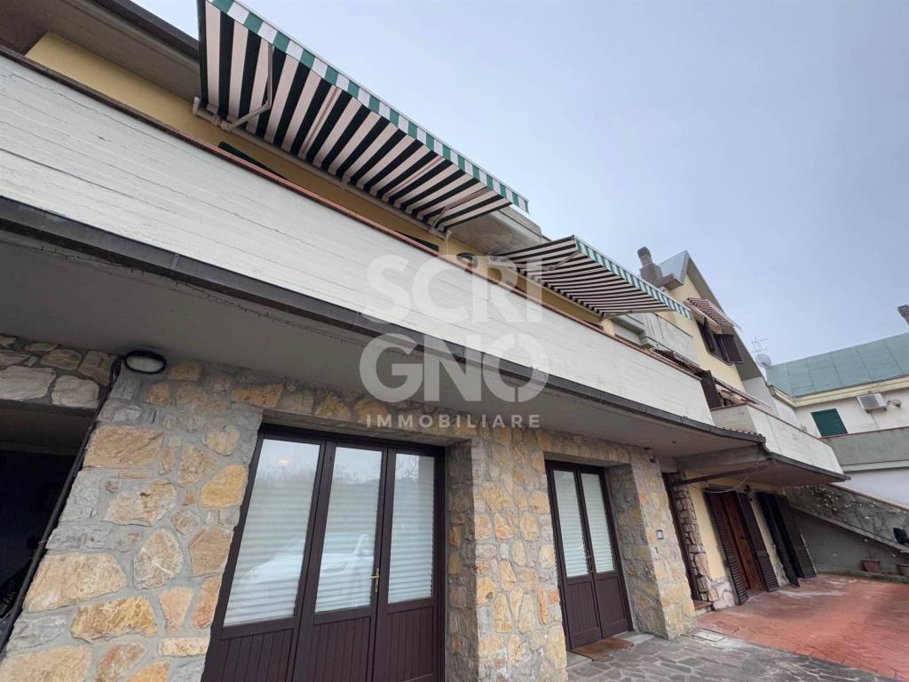 Villa a Serravalle pistoiese in Via Leonardo da Vinci - Foto 5