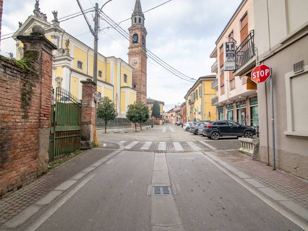 Appartamento a Vaiano cremasco in Piazza Gloriosi Caduti, 10 - Foto 3