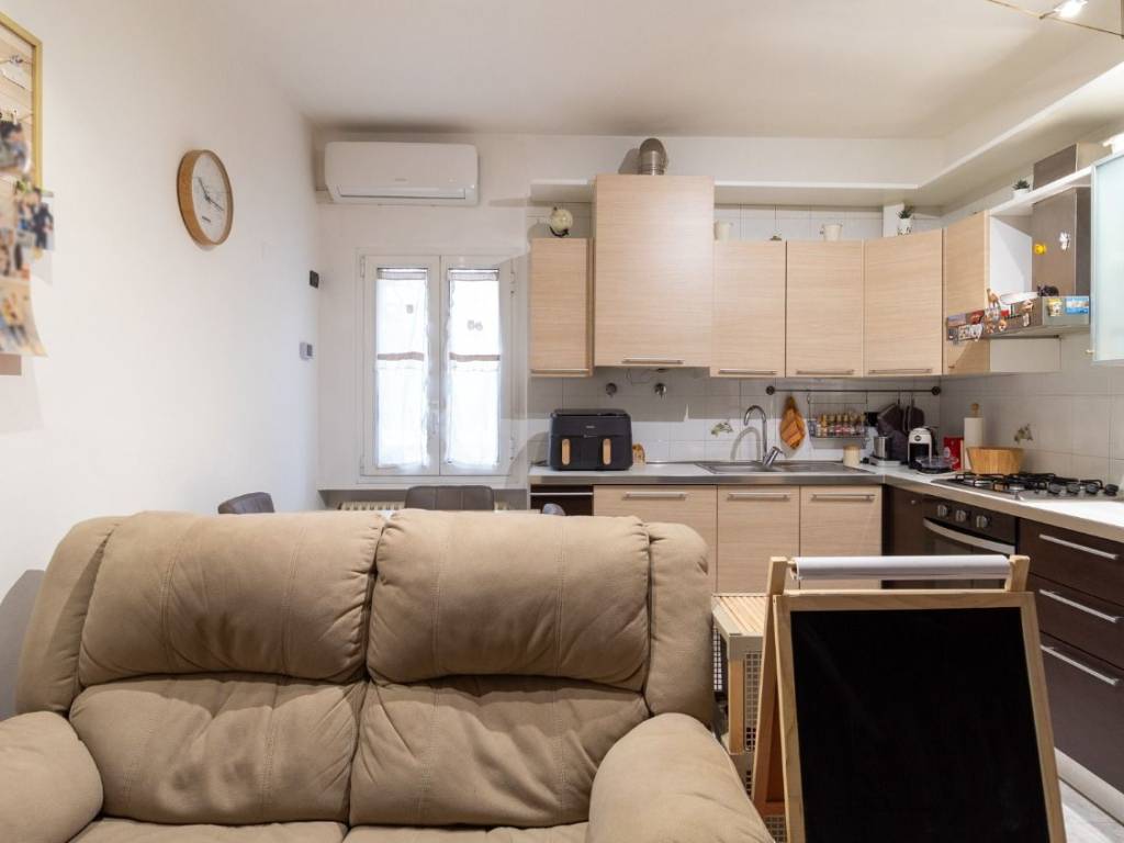 Appartamento a Bologna in Via degli Stradelli Guelfi, 53 - Foto 3