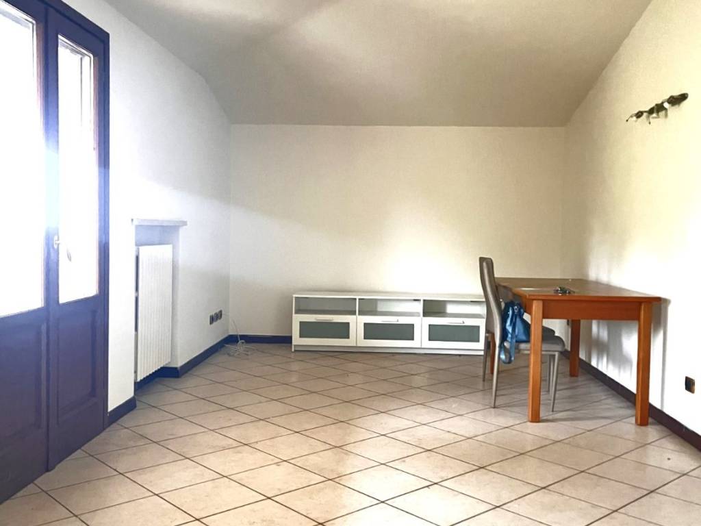 Appartamento a Curtatone in Via Lussemburgo - Foto 4
