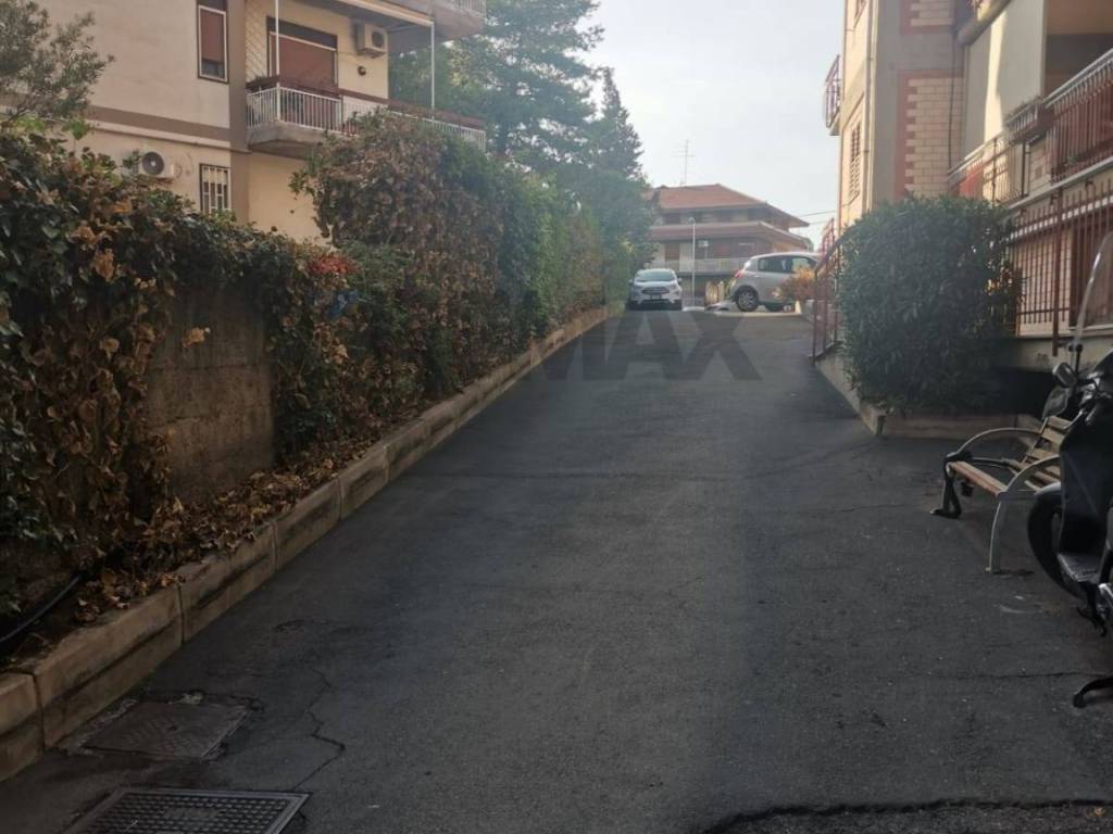 Box / garage a Gravina di catania in VIA GRAMSCI, 8 - Foto 3